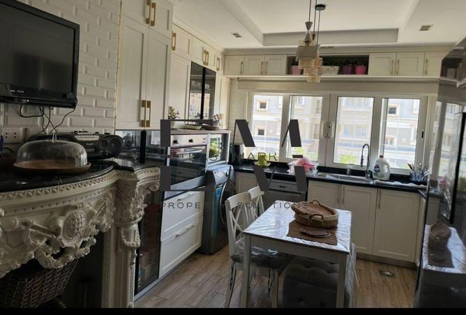 76786455 - Property Image 3