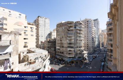 شقة - 3 غرف نوم - 2 حمامات للبيع في شارع خالد بن الوليد - سيدي بشر - حي اول المنتزة - الاسكندرية