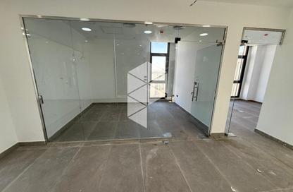 Office Space - Studio - 4 Bathrooms for rent in District 5 - 5th Settlement Compounds - The 5th Settlement - New Cairo City - Cairo