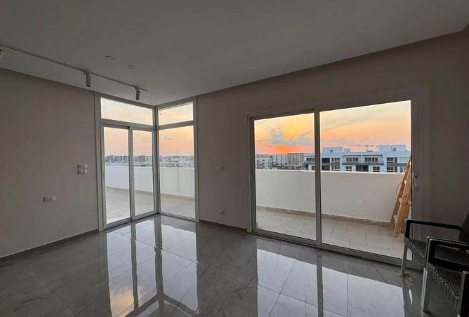 69832030 - Property Image 2