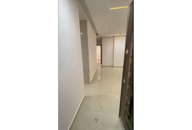 103990201 - Property Image 2