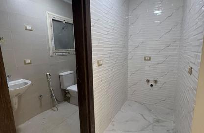 Apartment - 3 - 3 for sale in Al Khamayel city - Sheikh Zayed Compounds - Sheikh Zayed City - Giza