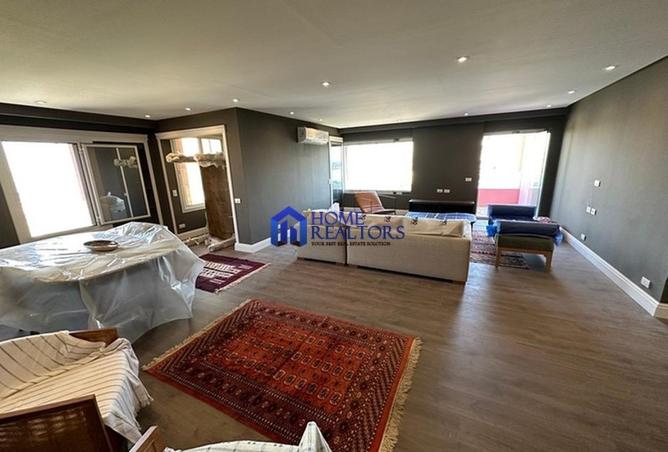 8589310 - Property Image 3