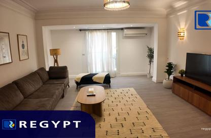 Apartment - 2 Bedrooms - 1 Bathroom for rent in Hassan Assem St. - Zamalek - Cairo Apartment - 2 Bedrooms - 1 Bathroom for rent in Hassan Assem St. - Zamalek - Cairo