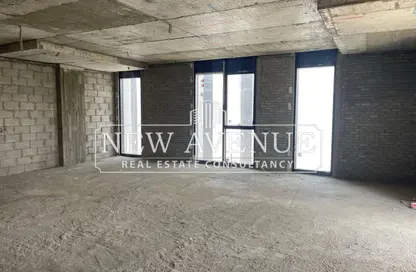 Office Space - 2 Bedrooms - 1 Bathroom for rent in Hyde Park Business District Mall - South Teseen St. - The 5th Settlement - New Cairo City - Cairo
