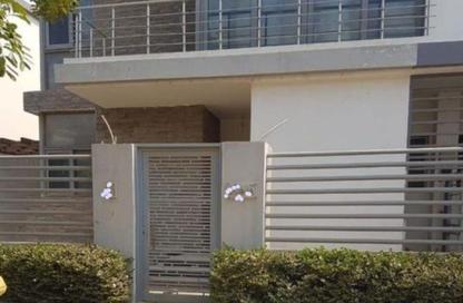 Twin House - 4 Bedrooms - 4 Bathrooms for sale in Tag Sultan - Ring Road - Cairo