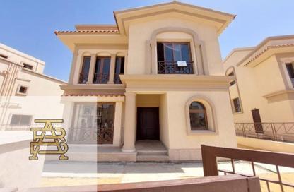 Villa - 5 Bedrooms - 5 Bathrooms for sale in Madinaty - Cairo