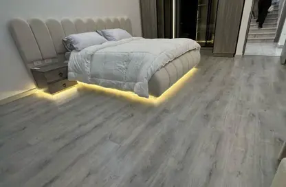 شقة - 3 غرف نوم - 2 حمامات للايجار في زايد ديونز - الحي السادس - الشيخ زايد - الجيزة