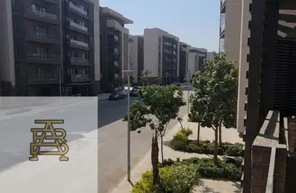 Apartment - 2 Bedrooms - 2 Bathrooms for sale in Madinaty - Cairo