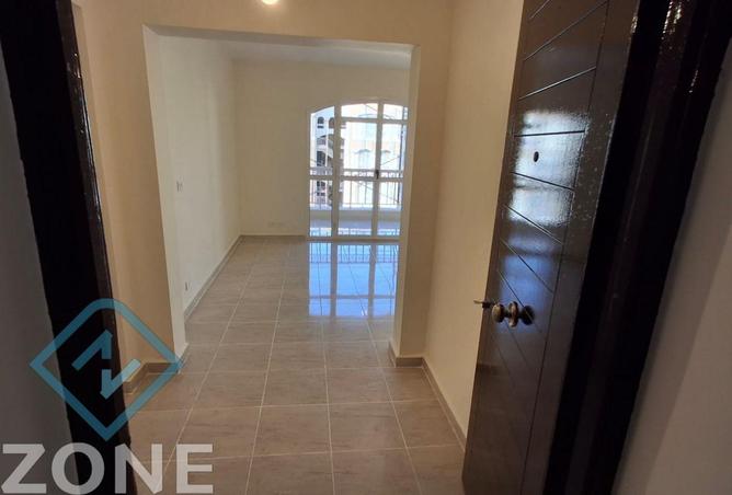 8607247 - Property Image 3