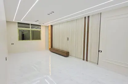 Apartment - 3 Bedrooms - 2 Bathrooms for sale in Gate 1 - Khofo - Hadayek El Ahram - Giza