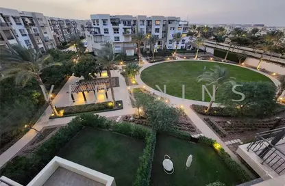 دوبلكس - 3 غرف نوم - 3 حمامات للايجار في سيراس - اب تاون كايرو - المقطم - القاهرة