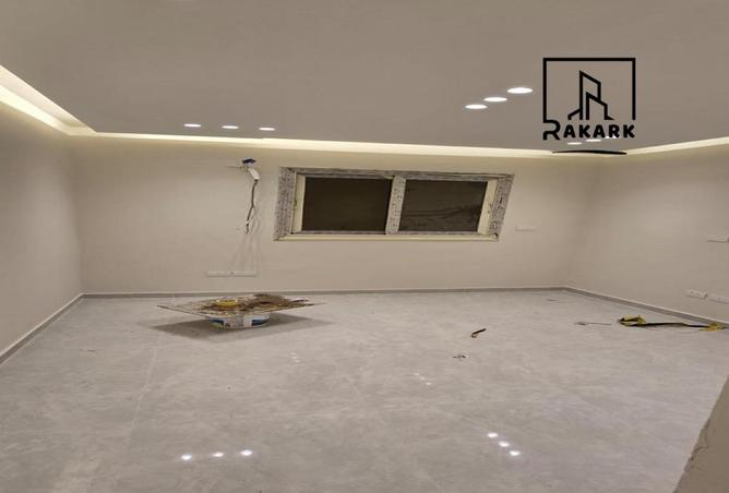 99118348 - Property Image 3