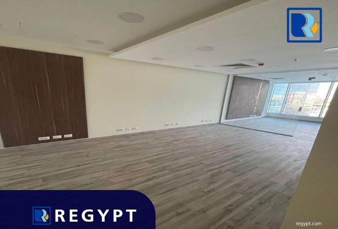 92127839 - Property Image 3