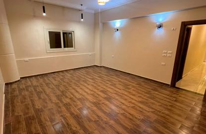 Apartment - 2 Bedrooms - 2 Bathrooms for rent in Al Sadat Axis - The 1st Settlement - New Cairo City - Cairo