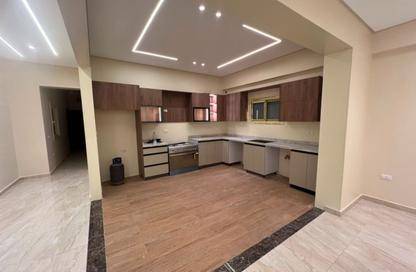 Apartment - 2 Bedrooms - 2 Bathrooms for rent in Al Sadat Axis - The 1st Settlement - New Cairo City - Cairo