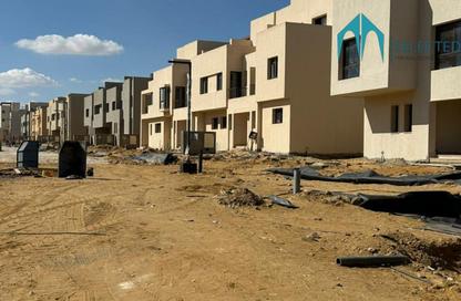 Townhouse - 4 Bedrooms - 4 Bathrooms for sale in O West - 6 October Compounds - 6 October City - Giza