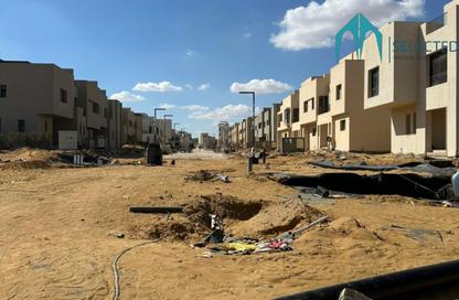 Townhouse - 4 Bedrooms - 4 Bathrooms for sale in O West - 6 October Compounds - 6 October City - Giza