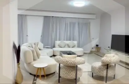 فيلا - 4 غرف نوم - 5 حمامات للايجار في الربوة - كمبوندات الشيخ زايد - الشيخ زايد - الجيزة