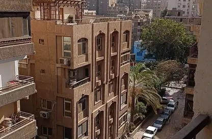 Apartment - 3 Bedrooms - 3 Bathrooms for sale in Shehab St. - Mohandessin - Giza