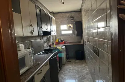 Apartment - 3 Bedrooms - 2 Bathrooms for sale in El Banafseg Apartment Buildings - El Banafseg - New Cairo City - Cairo