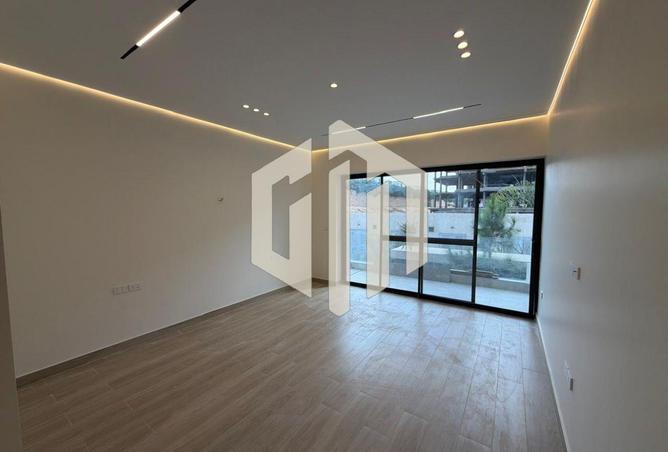 52192421 - صورة العقار 2