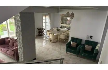 Villa - 6 Bedrooms - 4 Bathrooms for sale in Spring Valley - 3rd District West - Shorouk City - Cairo