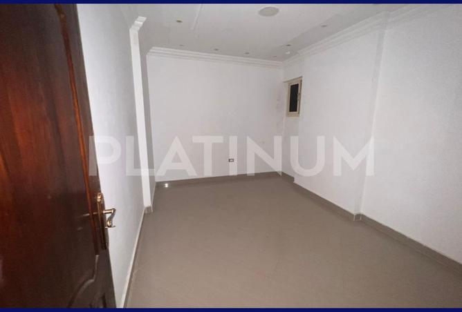 8468738 - Property Image 2