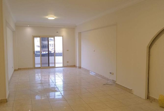 8720804 - Property Main Image