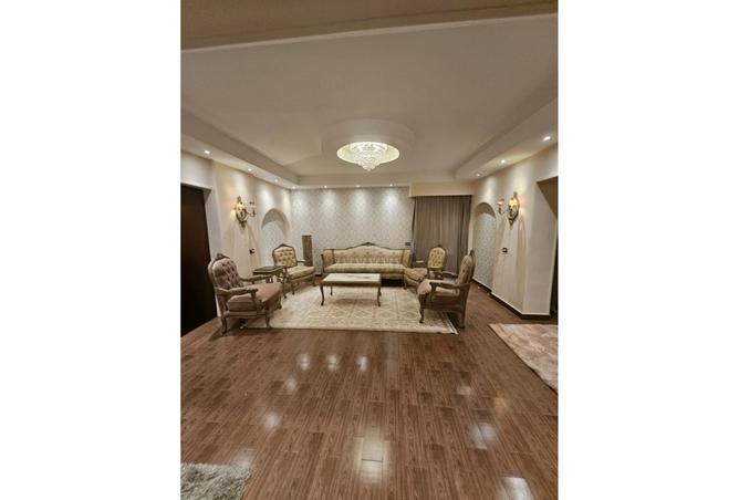 8407572 - صورة العقار 2