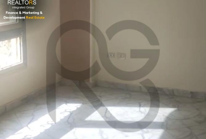 8530102 - Property Image 3