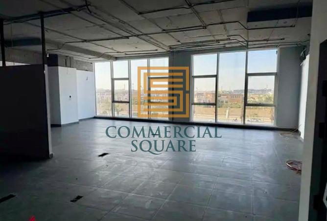 8610836 - Property Image 3