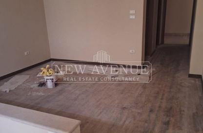 Office Space - Studio - 1 Bathroom for sale in Audaz Mall - Financial District - New Capital City - Cairo
