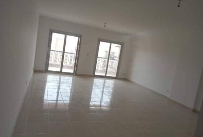 74042410 - Property Image 2