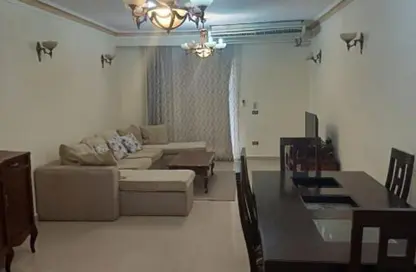 شقة - 3 غرف نوم - 2 حمامات للبيع في حدائق المهندسين - الحي الرابع - الشيخ زايد - الجيزة