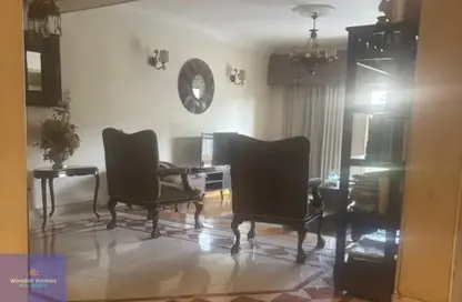 شقة - 3 غرف نوم - 2 حمامات للبيع في شارع النصر - اللاسلكي - المعادي الجديدة - حي المعادي - القاهرة