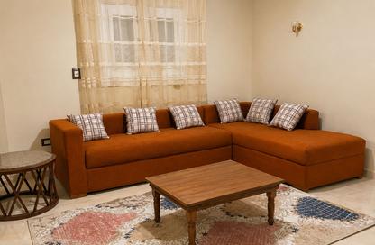 Apartment - 3 Bedrooms - 2 Bathrooms for rent in El Yasmeen 1 - El Yasmeen - New Cairo City - Cairo