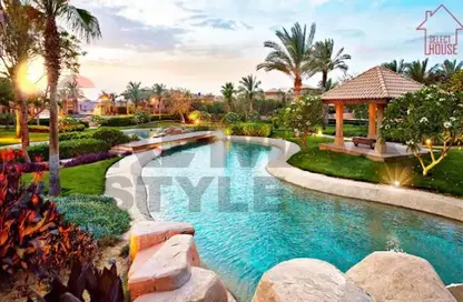 Villa - 4 Bedrooms - 5 Bathrooms for sale in Swan Lake Residence - 5th Settlement Compounds - The 5th Settlement - New Cairo City - Cairo