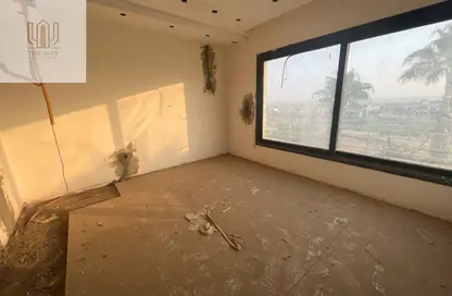 فيلا - 4 غرف نوم - 5 حمامات للبيع في جولف فيوز - طريق مصر اسكندرية الصحراوي - مدينة 6 أكتوبر - الجيزة