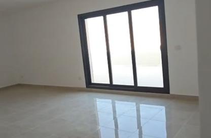 شقة - 3 غرف نوم - 3 حمامات للايجار في مون ريزيدنس - فيفث سكوير - التجمع الخامس - مدينة القاهرة الجديدة - القاهرة