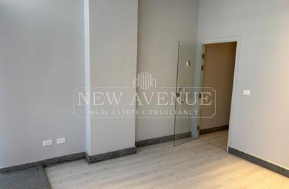 Office Space - Studio - 1 Bathroom for rent in The Hub - 5th Settlement Compounds - The 5th Settlement - New Cairo City - Cairo