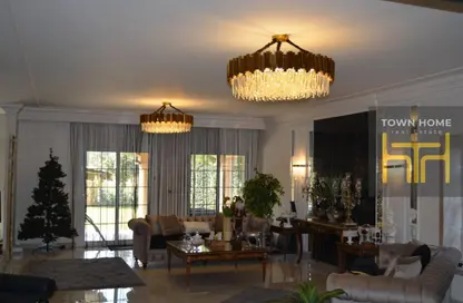 فيلا - 6 غرف نوم - 5 حمامات للايجار في پريڤادو - مدينتي - القاهرة