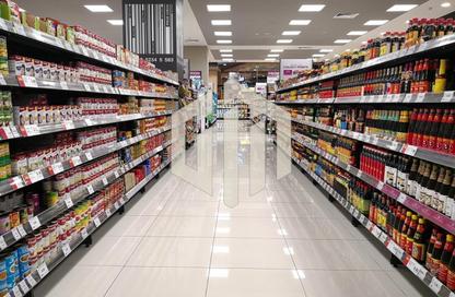 Shop - Studio - 2 Bathrooms for rent in One Ninety Mall - South Teseen St. - The 5th Settlement - New Cairo City - Cairo