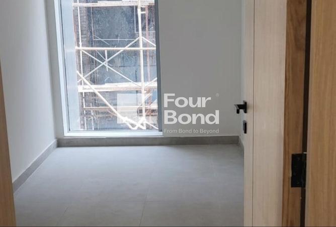 102903119 - Property Image 3