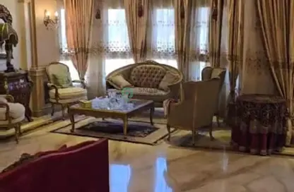 شقة - 3 غرف نوم - 3 حمامات للبيع في البنفسج 7 - البنفسج - مدينة القاهرة الجديدة - القاهرة