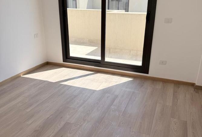101202498 - Property Image 3