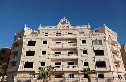 شقة - 3 غرف نوم - 2 حمامات للبيع في المجاورة الثانية - المنطقة الثانية - مدينة الشروق - القاهرة شقة - 3 غرف نوم - 2 حمامات للبيع في المجاورة الثانية - المنطقة الثانية - مدينة الشروق - القاهرة