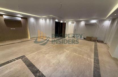 شقة - 3 - 3 للبيع في شارع نادي الصيد - الدقي - الجيزة شقة - 3 - 3 للبيع في شارع نادي الصيد - الدقي - الجيزة