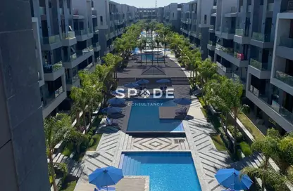 Apartment - 2 Bedrooms - 2 Bathrooms for sale in El Patio Oro - 5th Settlement Compounds - The 5th Settlement - New Cairo City - Cairo