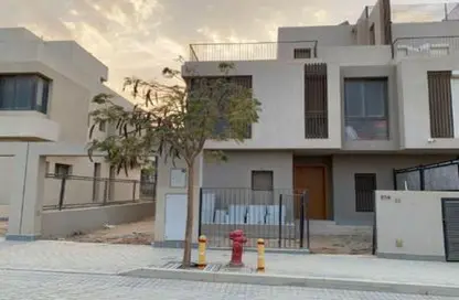 فيلا - 3 غرف نوم - 4 حمامات للبيع في سوديك ايست - الحي السادس - هليوبوليس الجديدة - القاهرة